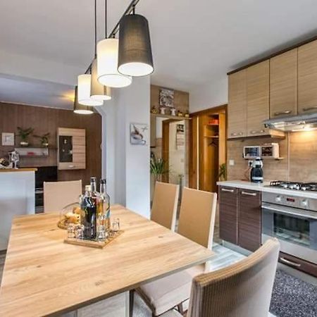 Apartman Sunny Lika Госпич Экстерьер фото