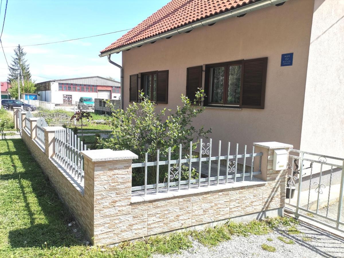 Apartman Sunny Lika Госпич Экстерьер фото