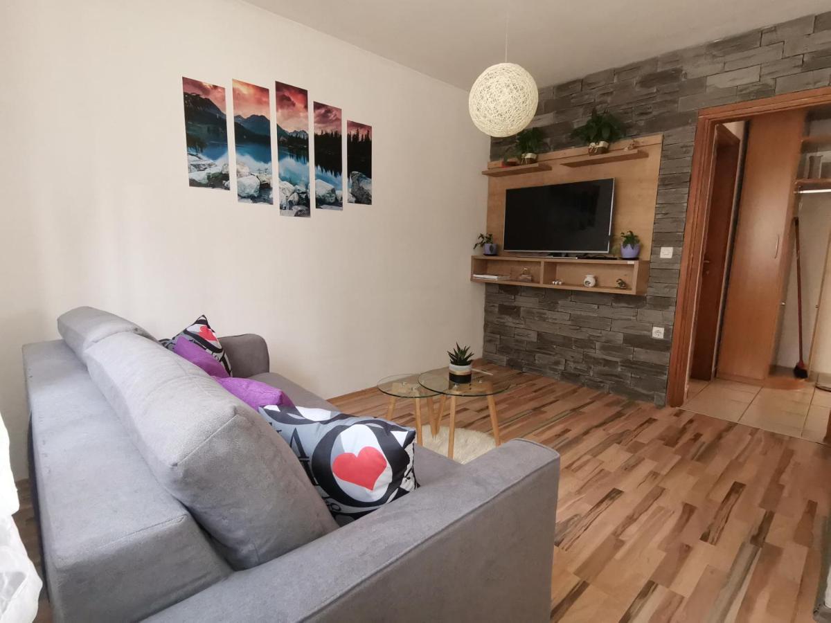 Apartman Sunny Lika Госпич Экстерьер фото