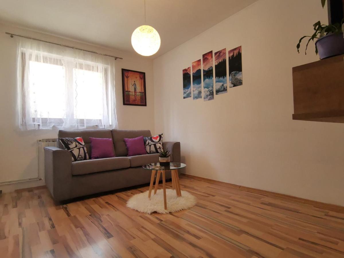 Apartman Sunny Lika Госпич Экстерьер фото